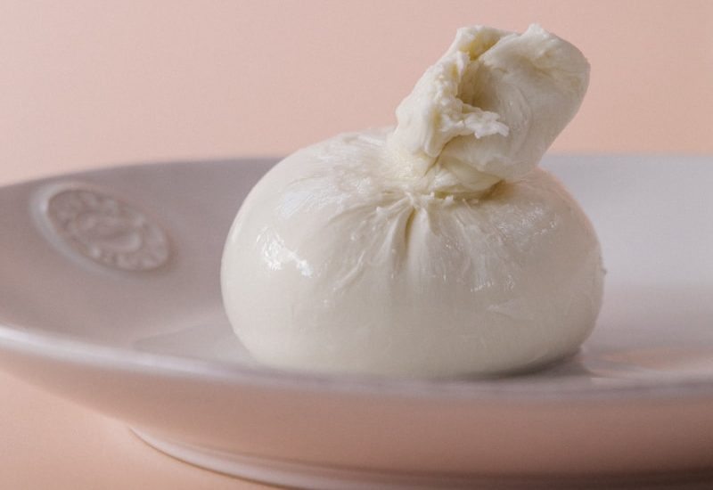 Burrata enceinte : peut-on en manger pendant la grossesse ?